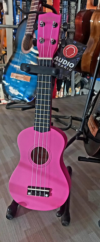 SANRAI XU2111FUCSIA Ukelele Fucsia + Funda