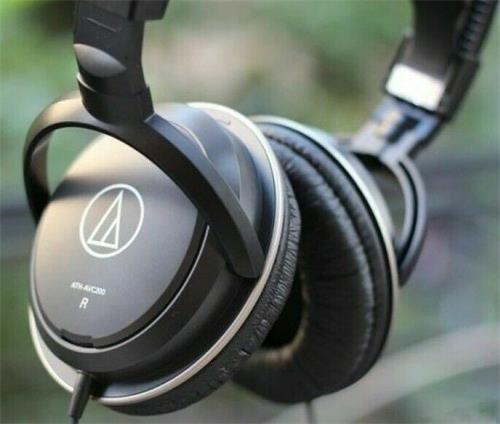Audio Technica Consumer ATH-AVC200 SonicPro Over-Ear, 56% OFF