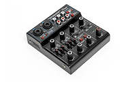 PARQUER KT-MP32 MINI MIXER 4 CANALES