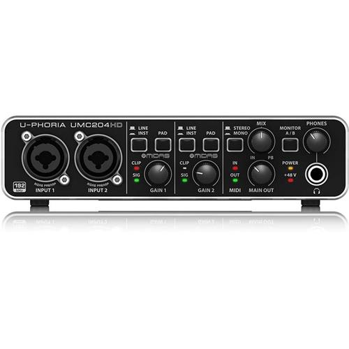Placa de Audio <br/>BEHRINGER UMC204HD