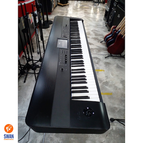 SINTETIZADOR KORG KROME 88 C/FUENTE Y PEDAL SUSTAIN