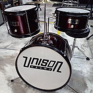 UNISON MXC605 Roja 3 Cpos
 c/Banq Bombo 14 Tom 10 Redo 1 Bateria Infantil