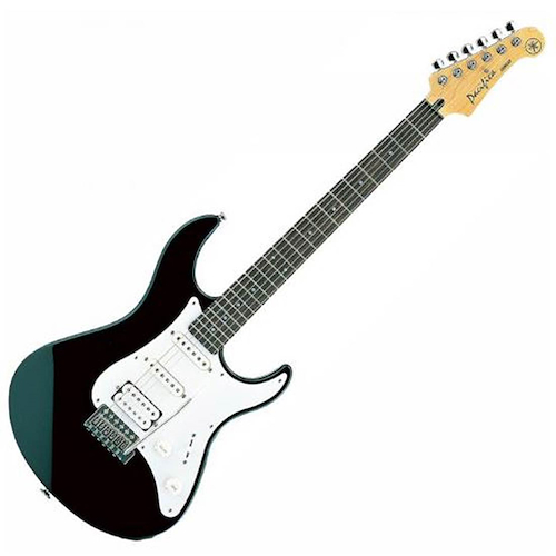 Guitarra Electrica YAMAHA PAC112J BL Black