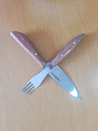 BELLO EXPORT K20006 JUEGO CUCHILLO + TENEDOR  ASADO  Nro6 caja madera
