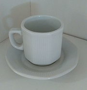 TSUJI Octogonal -550 TAZA CAFE c/plato blanco