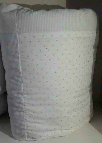 WHITE COUNTRY  ACOLCHADO CUNA FUNCIONAL PATCH celeste y rosa