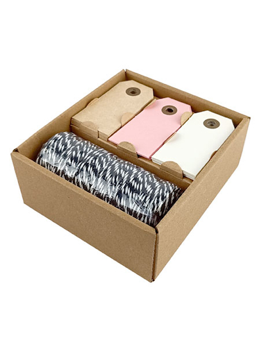 IBI CRAFT Tags Set 30 tarjetas de 70 X35 mm + Hilo encera
