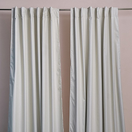 Cortina Black Out Larga Vinilica de 140x210 Touch