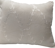 Funda Almohadon Voile con Bordado 45x45