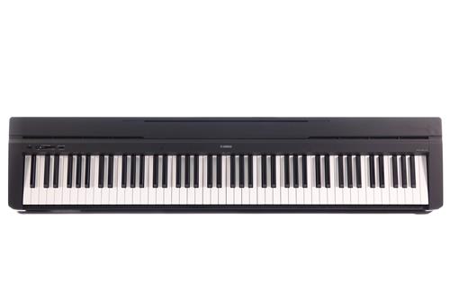 YAMAHA P45b Piano eléctrico 88 teclas sensitivo acción martillo usb peda - $ 658.187