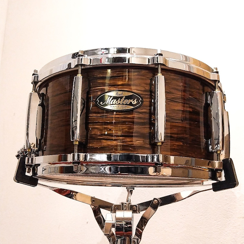 Redoblante Pearl Masters Maple GUM 14x6.5 PEARL MMG1465S/C 415 - $ 1.272.512