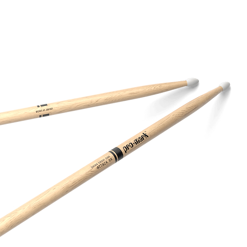 Oak- 5A Punta Nylon PROMARK PW5AN - $ 40.419