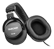 TASCAM TH-05