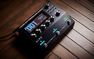 BOSS GT1000CORE