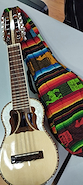 CHARANGO MARTINEZ Charango Artesanal c/Funda