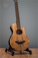 YAMAHA APXT2EW  Electro Acustica Traveler Exotic Wood