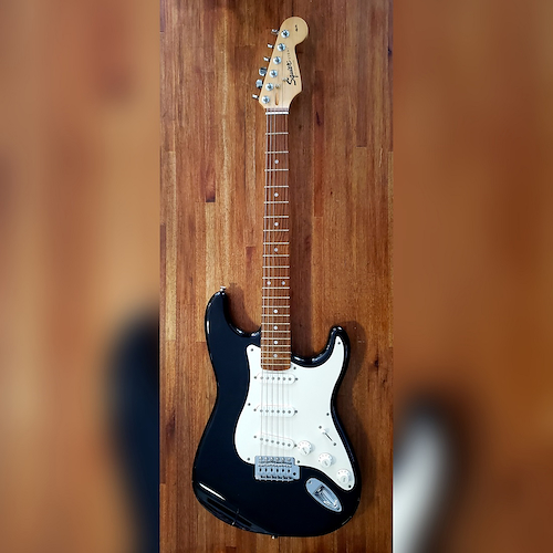 Squier Affinity Stratocaster, RW, SSS, Black USADA 031-0600-506 USADA SQUIER
