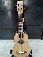 Ashland UK220S Ukelele 21