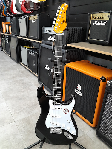 Jay Turser JT-300-BK Guitarra electrica tipo Legacy / Strato Mastil Maple, Black
