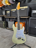 JT-300-IV Guitarra Electrica tipo Strato
