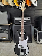 Precision Bass Black Bajo electrico Newen precision Bass