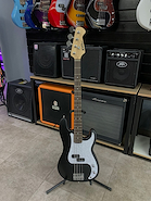 Precision Bass Black Bajo electrico Newen precision Bass