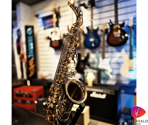 ORIENT SAXO ALTO DORADO CON ESTUCHE  USADO