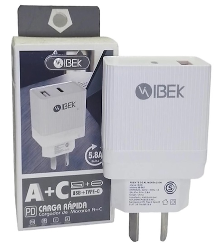 Cargador Ibek USB A y  USB C - $ 9.700