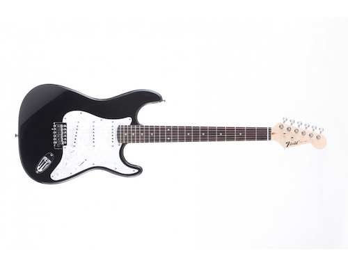 FIELD YST-10P BK Guitarra eléctrica Stratocaster. 
- 3 micrófonos
- Clavijer - $ 179.040