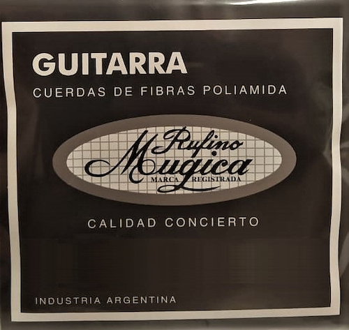 R.MUGICA NEGRO ENCORDADO DE GUITARRA CLASICA - $ 11.200