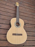 SEGOVIA E160NEQ GUITARRA CLASICA CON ECUALIZADOR MEDIO CONCIERTO C/FUNDA