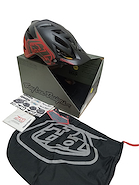 Casco TROY LEE DESIGN A1 MIPS CLASSIC