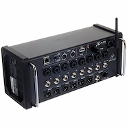 BEHRINGER  XR16