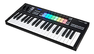 NOVATION Launchkey 37 MK3