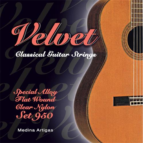 MEDINA ARTIGAS 010950 Encordado Guitarra Clásica Velvet - Entorchado Liso - $ 6.008