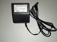 TECNOTEC 3905 Fuente Regulada para pedales 9v 500mA