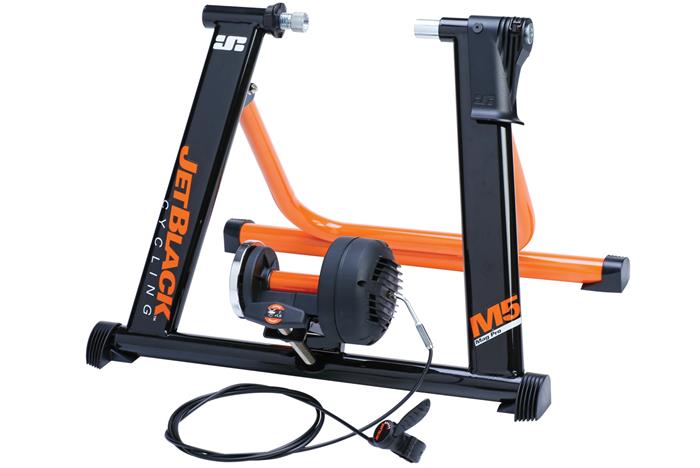 Rodillo de entrenamiento Magnetico JetBlack JBT-M5-Pro - $ 210.000