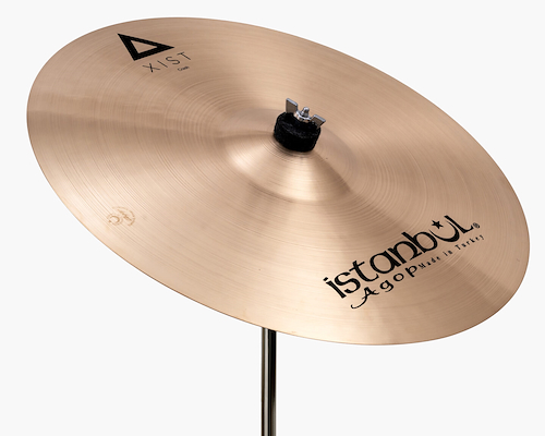 ISTANBUL AGOP XC18 - XIST CRASH 18