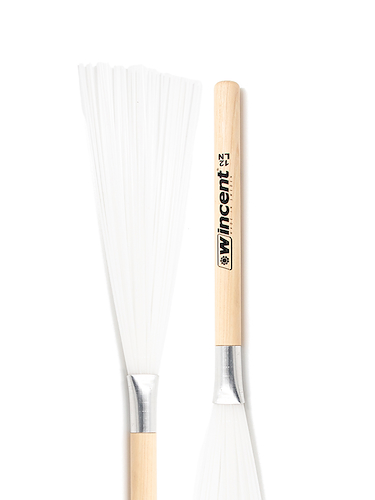 WINCENT W-12LNW - Pro Nylon Brush Wood Handle
