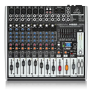 Behringer Xenyx X1222USB Entradas: 4 x micrófono XLR / Jack línea, 2 x micrófono XLR/